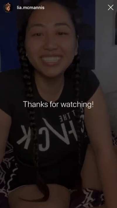Livestream | 04.16.20 | She can do the splits