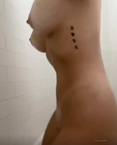 my japanese curves are always ready to give or receive pleasure