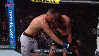 Free Fight: Nate Diaz vs Anthony Pettis