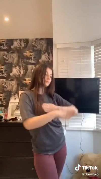 Teens these days try to find any excuse to show off their ass-ets