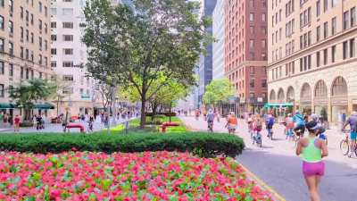 What we use our street space for is a CHOICE. Every year Summer Streets briefly demonstrates that the rest of the year we make the wrong choice. This is how cities should look every day (2023 edition)