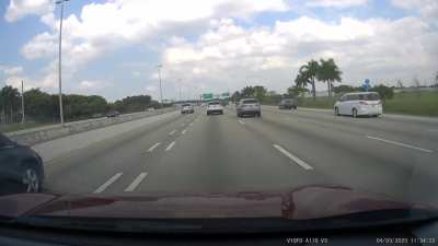 [USA] Challenger on the Turnpike Didn't notice the cop near me while being an idiot
