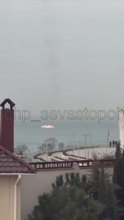 Su-27 fighter crashed over the sea in Sevastopol