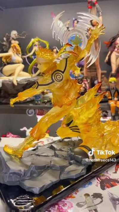 Angas nung statue