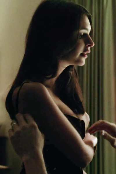 Emily Ratajkowski in Gone Girl