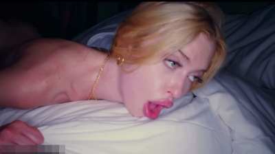 [/r/t<wbr>unnel<wbr>bear] Blonde gets blacked