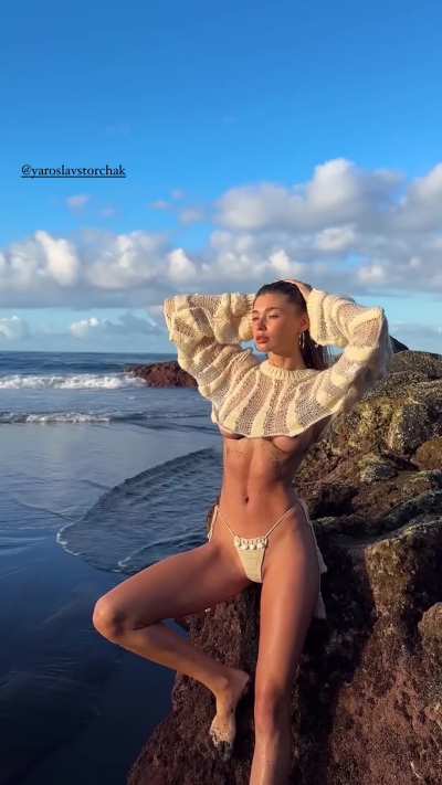 Anna R