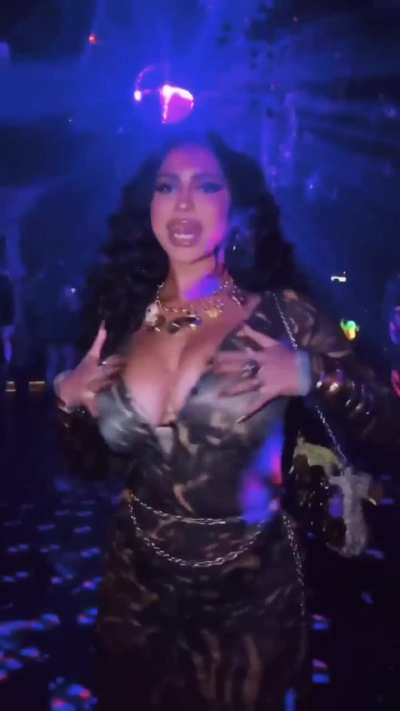 Asia Monet | IG story