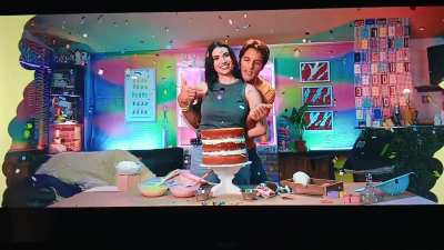 Grace Decorates a Cake
