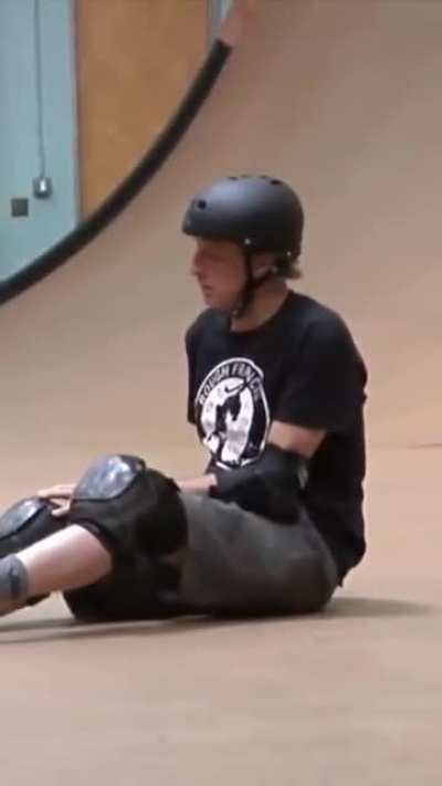 Tony Hawk lands a 720 at prime age of 52.