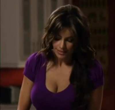 Mommy Sofia Vergera tuging on your cock.