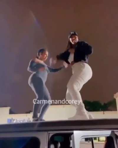 🍑