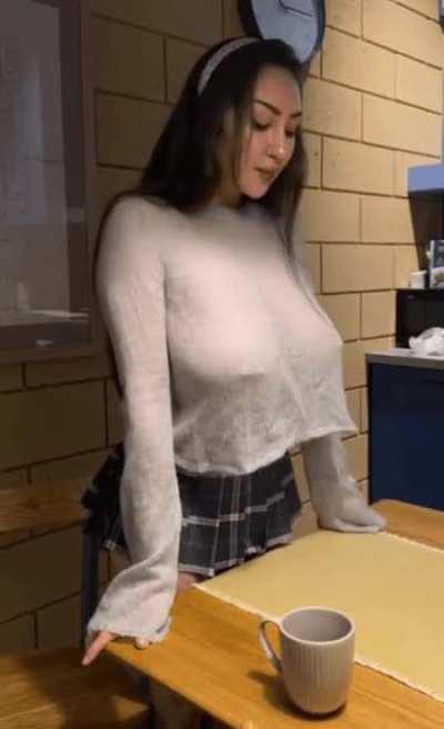 🥴