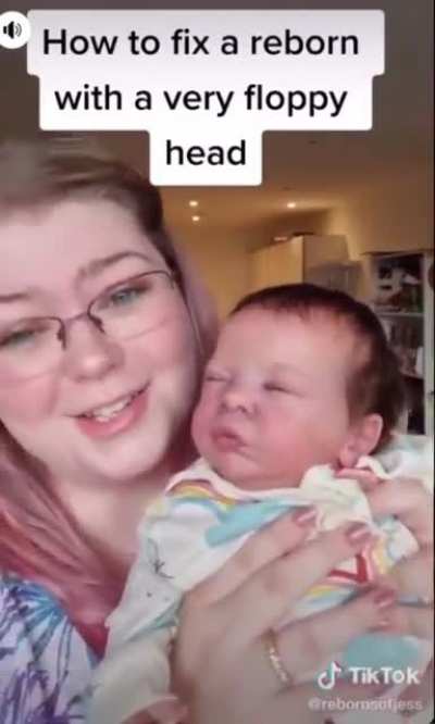 How to fix a newborn floppy head