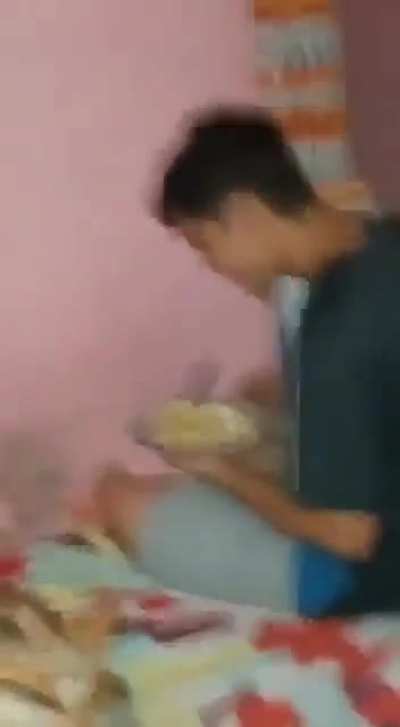 KKKKKKKKKKK