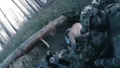 Ukranian medevac unit in Krynky being targeted by russian artillery