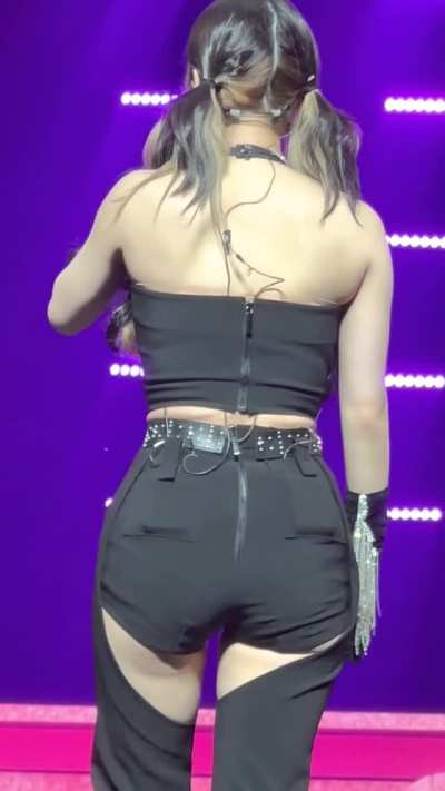 Twice - Momo