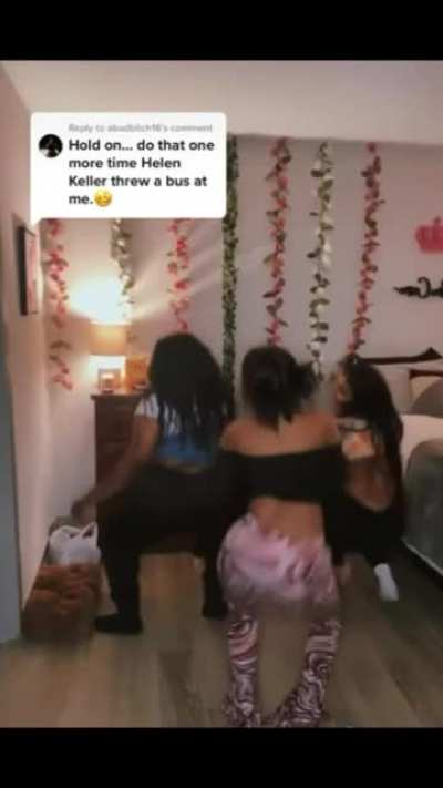 Ulani twerk pt.1