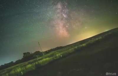 Feeling the rotation of the earth - Aryeh Nirenberg made use of an Equatorial tracking mount. He aligned it with North Star & kept clicking photos every 12 seconds for next three hours.
