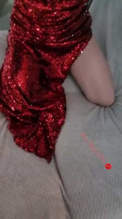 Jessica rabbit boob reveal