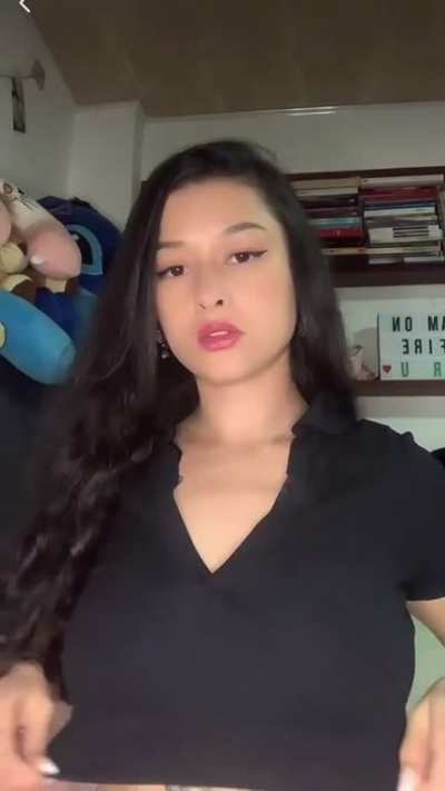 I can’t resist showing off my boobs
