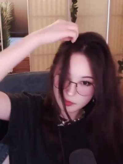 Pretty Tina