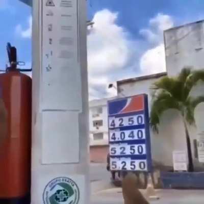 é um assalto é um assalto 😡😡🔫🔫