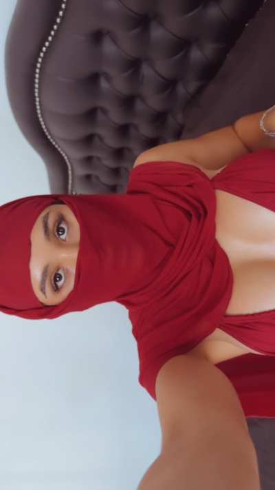 Yay or nay on letting me ride ur dick raw?