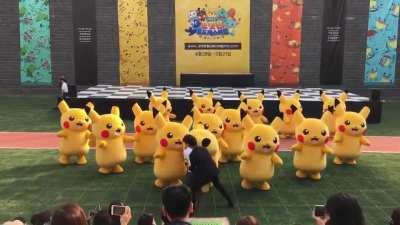 Security guard thinks fan is trying to steal deflating pikachu