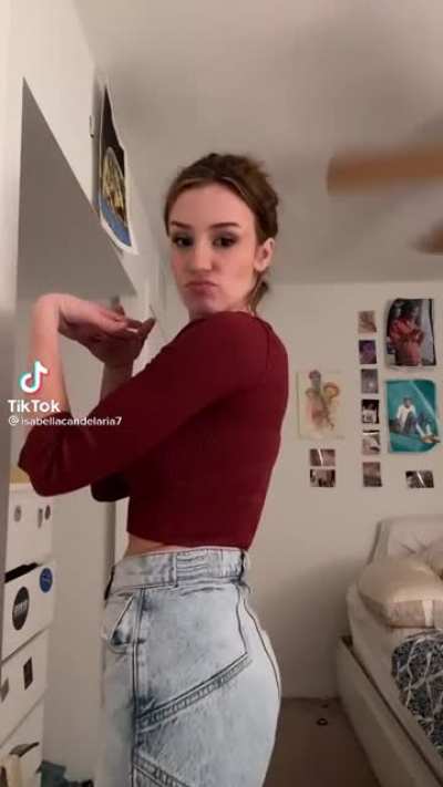 Huge titties indeed