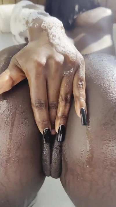 guys who love to fuck big black bootys are my favorite