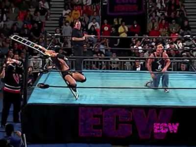 Sandman vs Corino