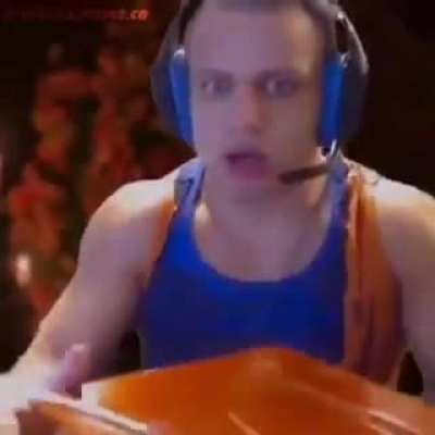'-'