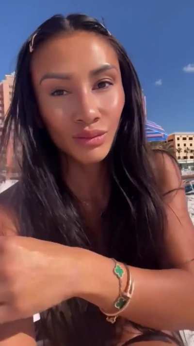 Victoria Nguyen (IG: tori_<wbr>nguye<wbr>n1402<wbr>)