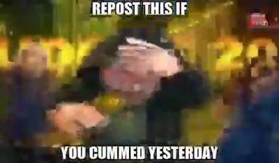 😳