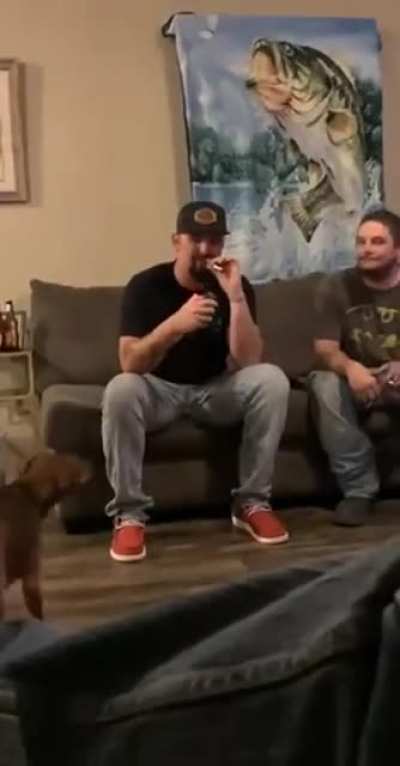 Genius Texas man tries to light cigarette with TASER