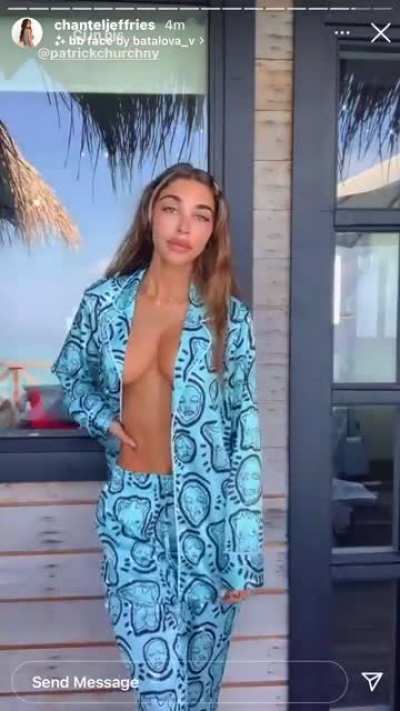 Titties 😩