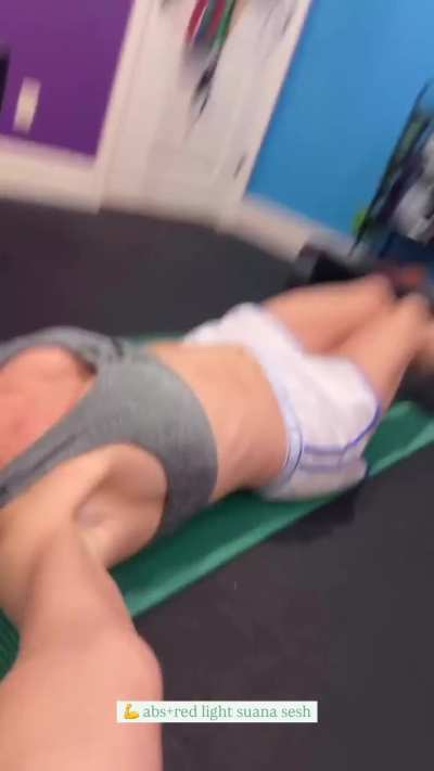 Abs + Red Light