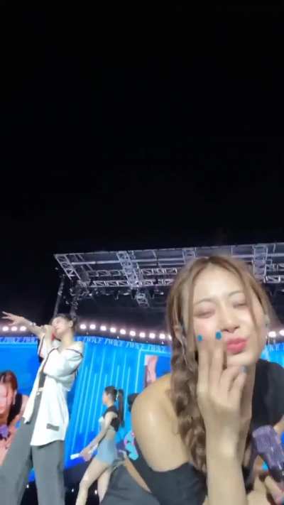 Imagine Tzuyu comes this close to you ð«ð<wbr>«¶ð<wbr>»