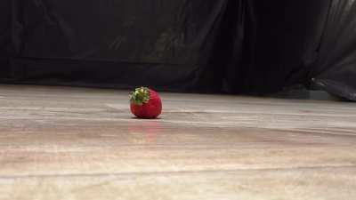 Strawb..