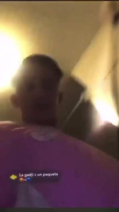 Paqueta Boy Video