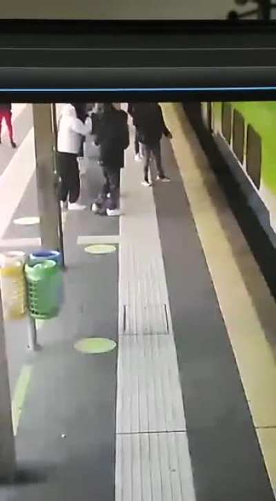 Bullying gone wrong (the kid survived with minor injuries)