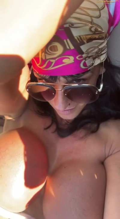 fitness babe, huge silicone tits.