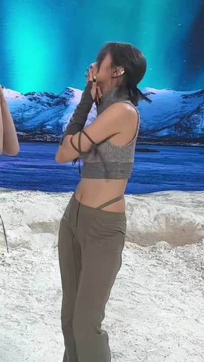 ITZY - Ryujin
