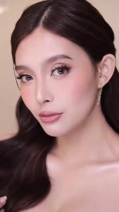 Analyn Barro ð¦ð<wbr>