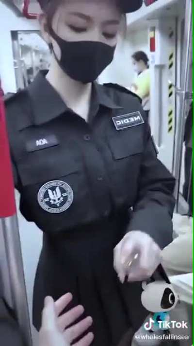 HUEstation - Video #4754