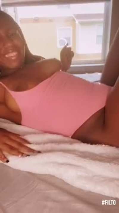 Wanna put your face or your dick in between?