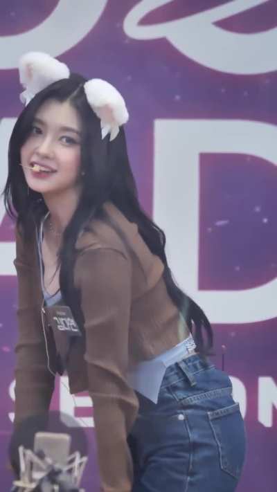 Dayeon 