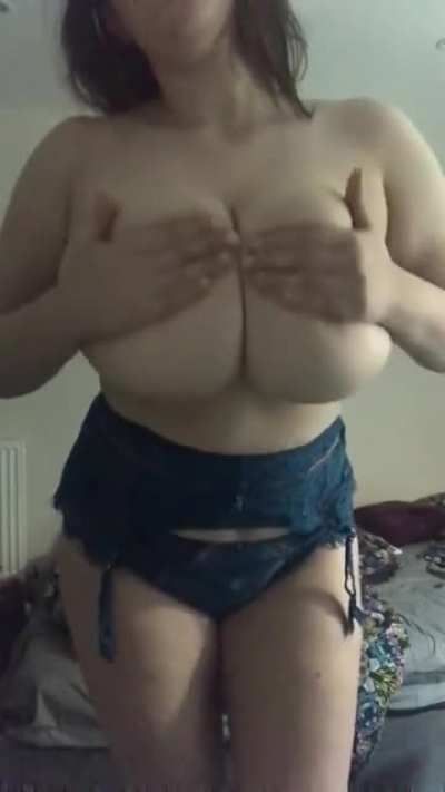 Huge tits rule