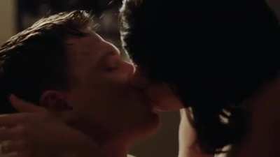 Morena Baccarin steamy hot sex😍